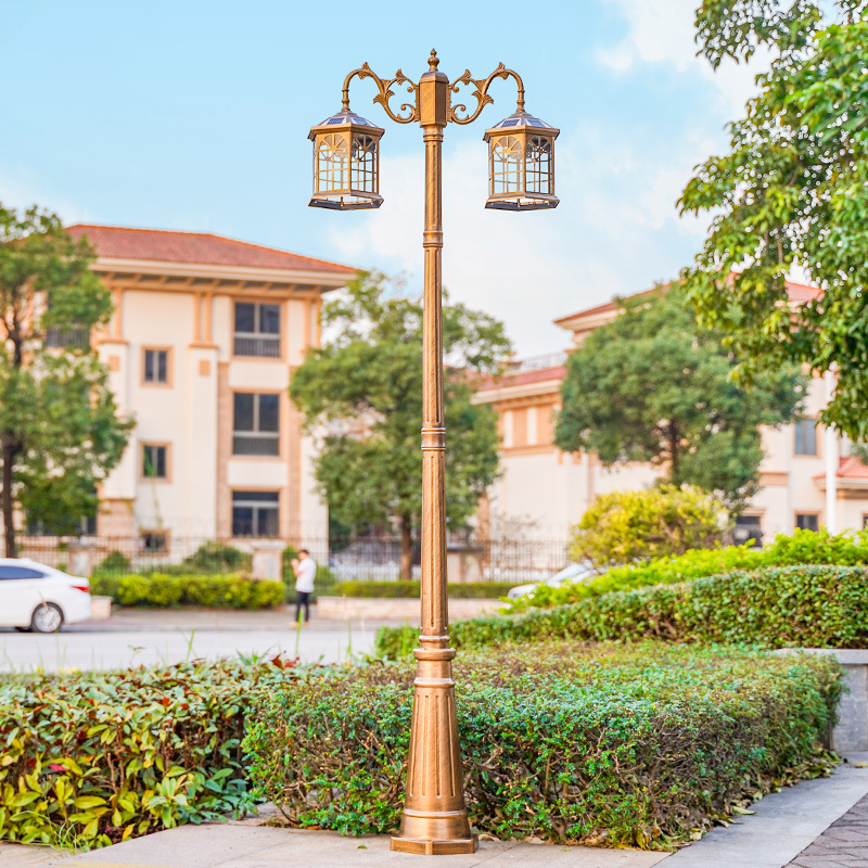 Outdoor copper column lights