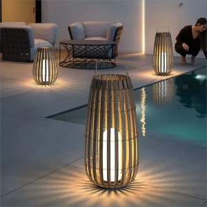 Outdoor Decorative Solar Lanterns