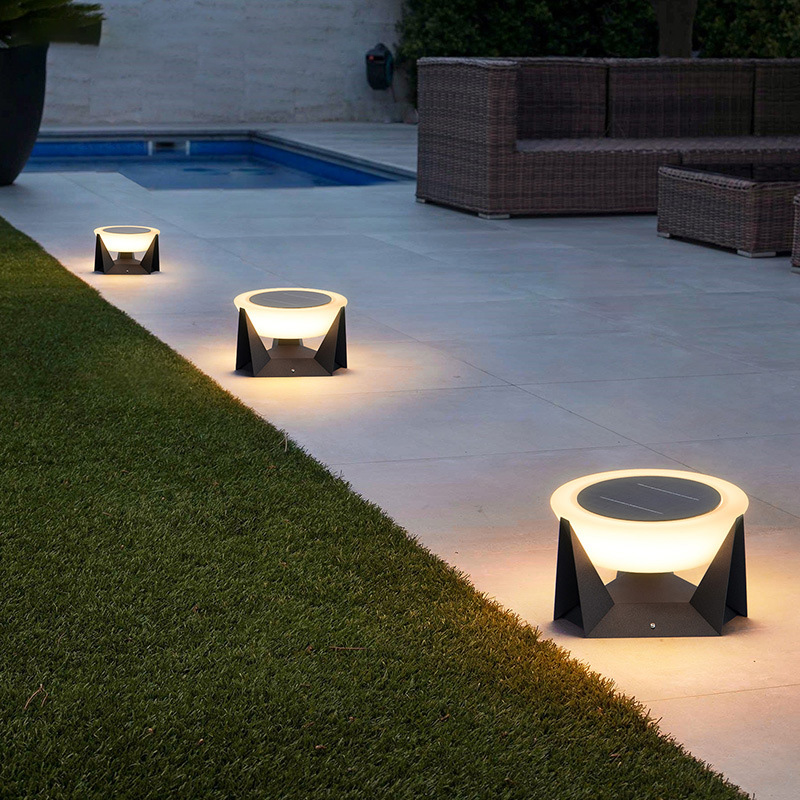 Outdoor Landscape Solar Pillar Light