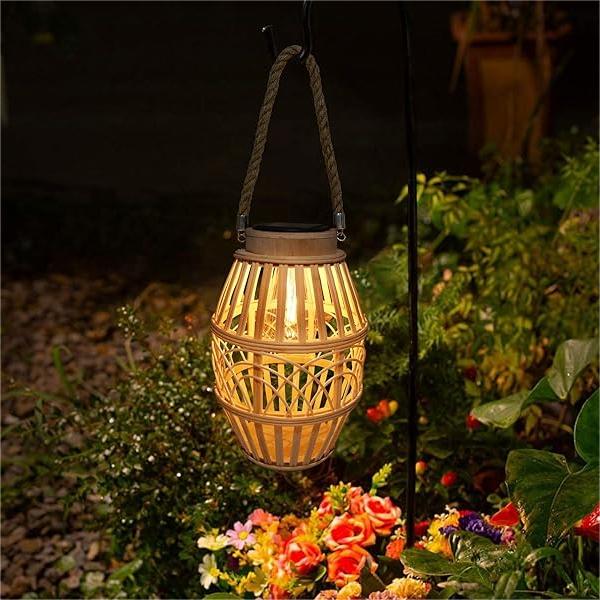 Hanging solar decorative lantern