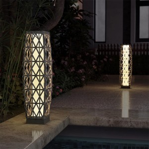 Wicker Outdoor Solar Floor Lamp for Patio