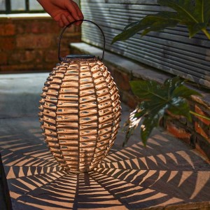 Best Solar Garden Lanterns, Small Rattan Lamp