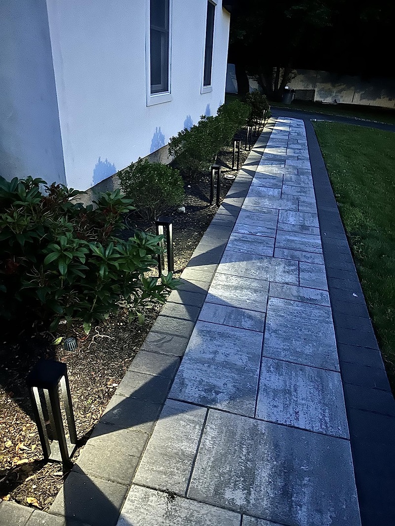 led pathway lighting