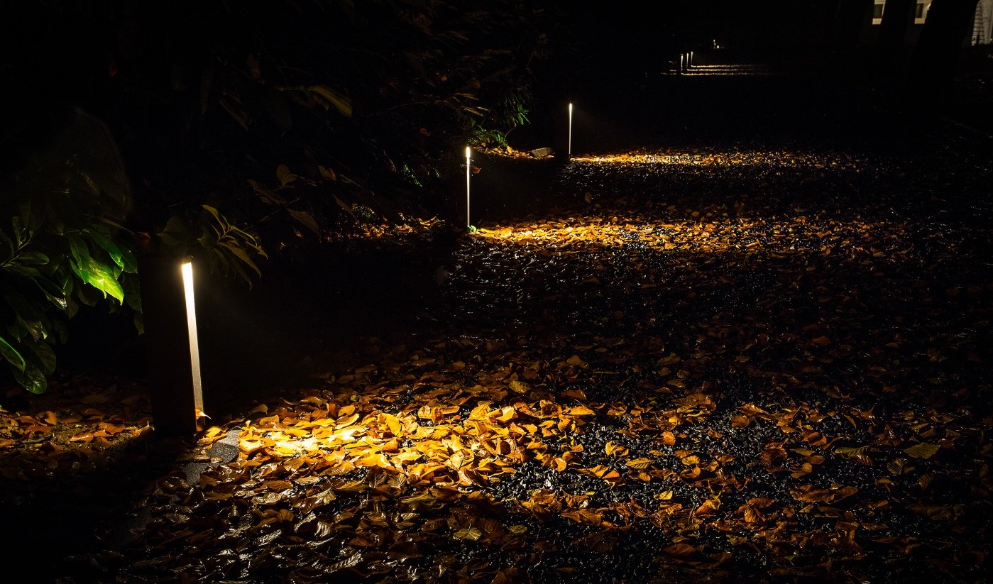 outdoor lighting path lights