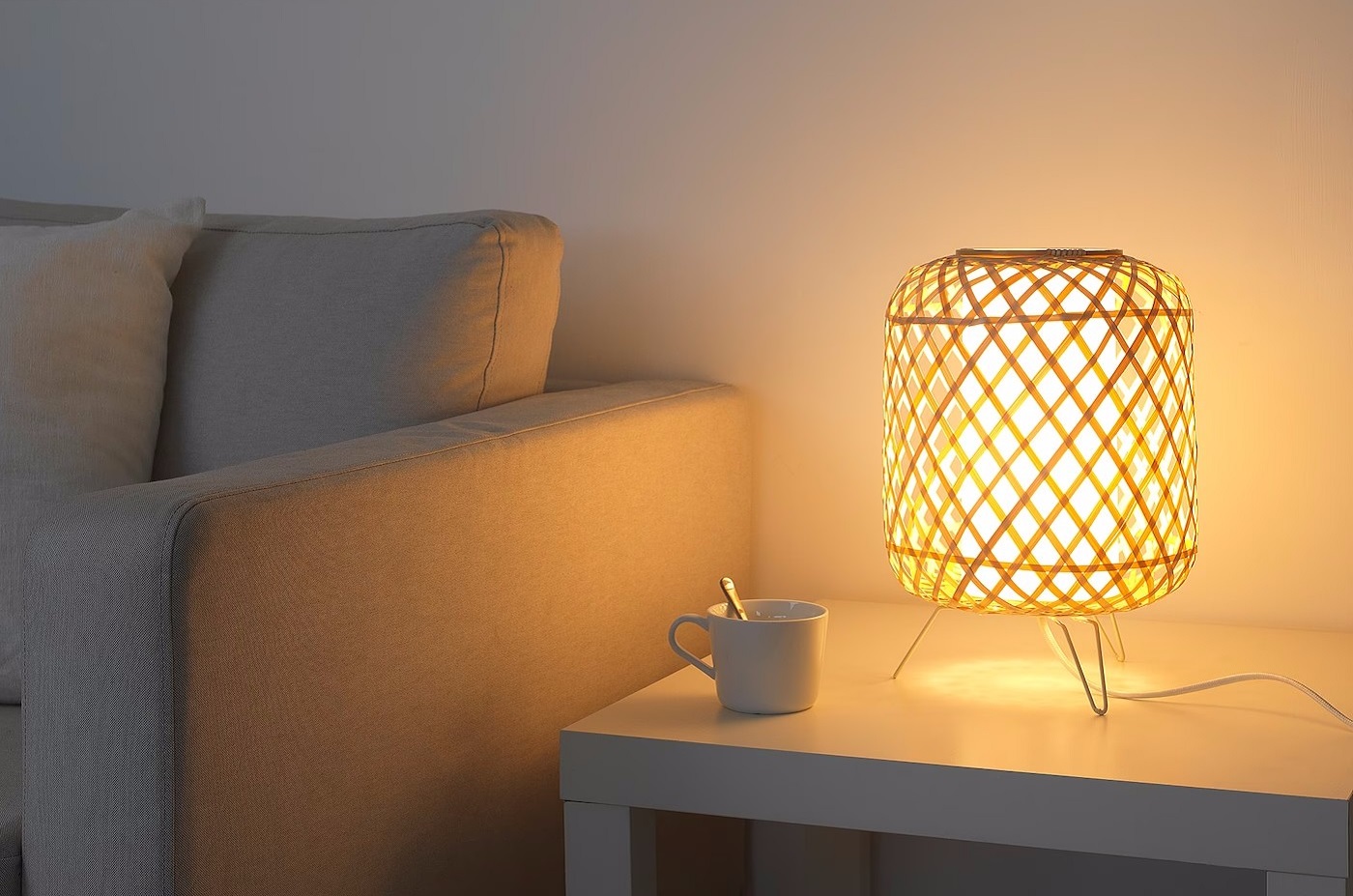 rattan desk lamp