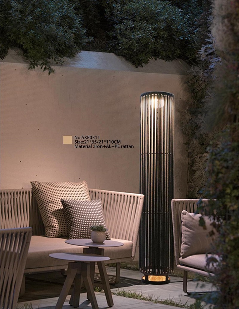 outdoor floor lamp